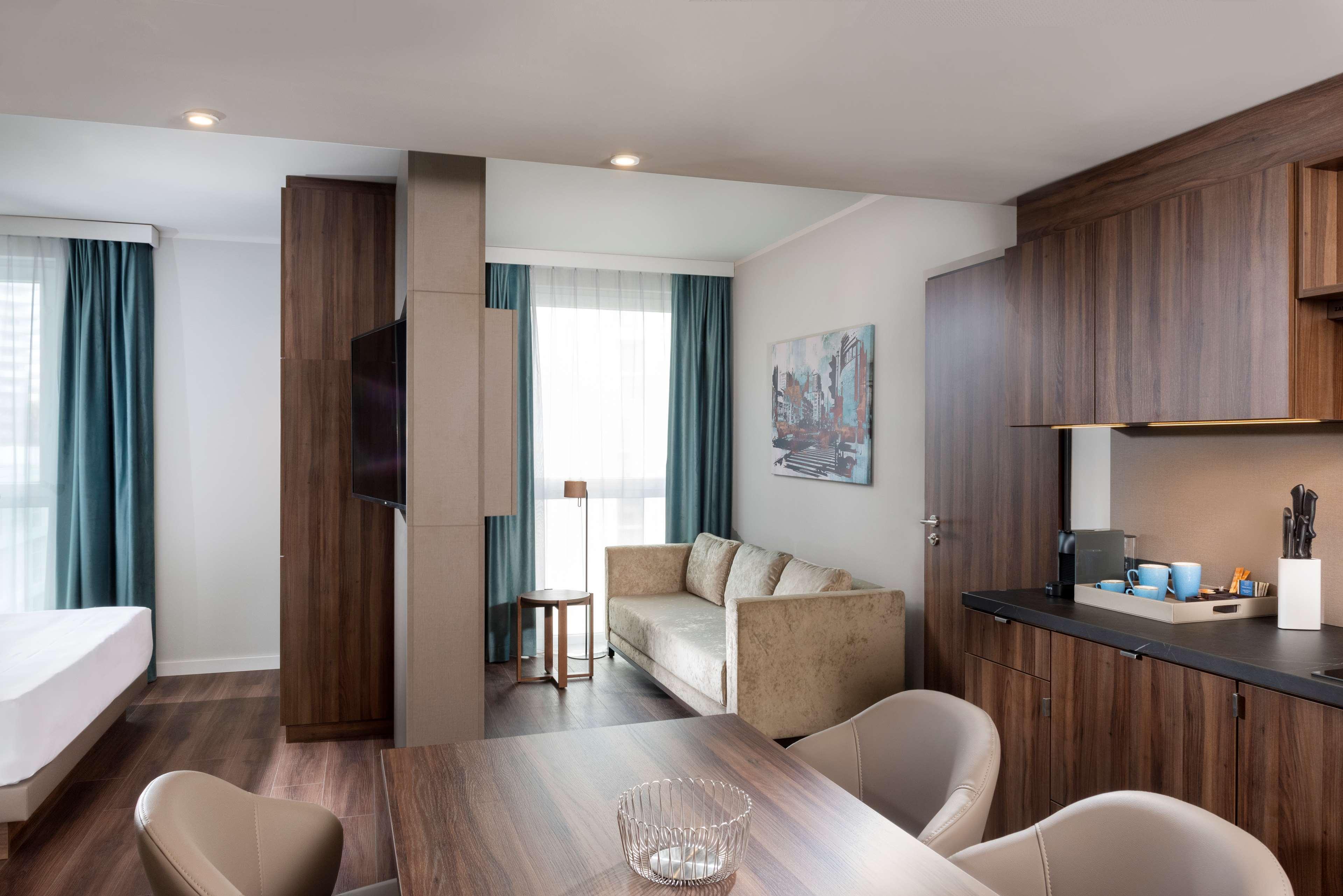 Hyatt House Frankfurt Eschborn Hotel Екстериор снимка